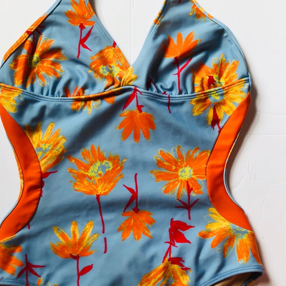Cute One piece bathing suit